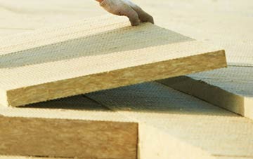 measuring Kneesworth tapered insulation